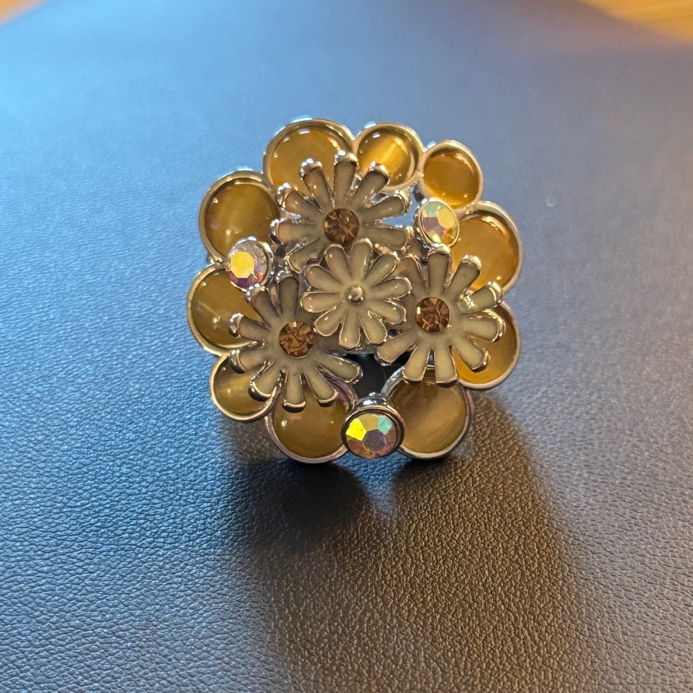 Paparazzi Gold and Silver Cocktail Ring with Floral Design